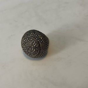 STATEMENT Sparkly Ring